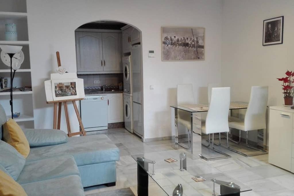 Appartement 1 Minute From Cathedral. Feel The Heart Of *