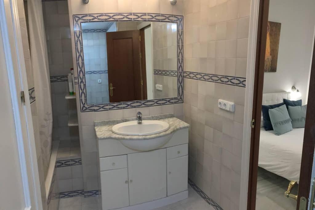 Appartement 1 Minute From Cathedral. Feel The Heart Of